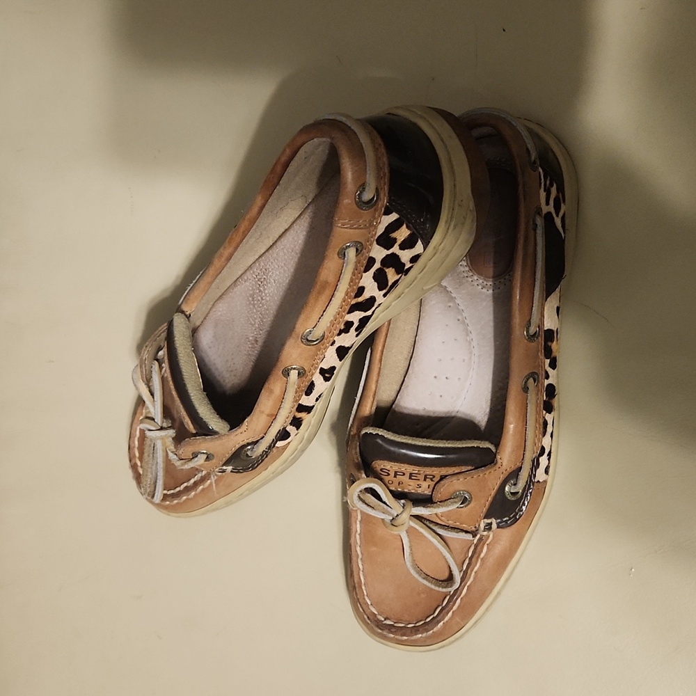 Make an offer! Sperry Topsider slip on boat shoe Size 6M